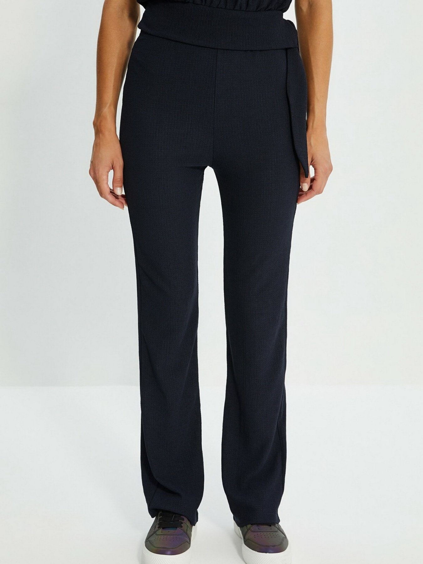 Штани повсякденні Trendyol модель TWOAW22PL0108/Lacivert Фото