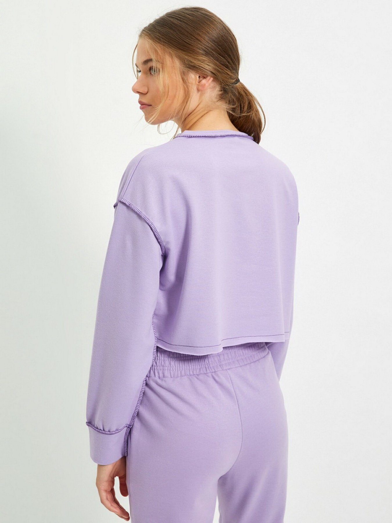 Свитшот Trendyol модель TWOAW22SW0450/Lila Фото