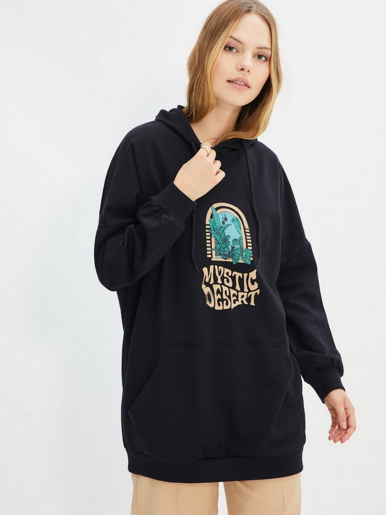 Худи Trendyol модель TCTAW22TW0058/Siyah Фото