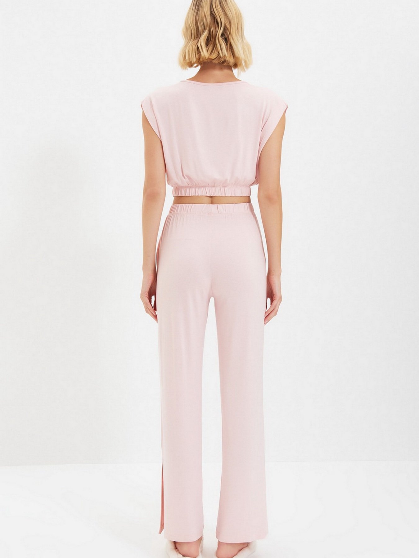 Топ Trendyol модель THMAW22PT0018/Pudra Фото