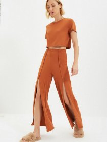 Топ Trendyol модель THMAW22PT0023/TarCin Фото