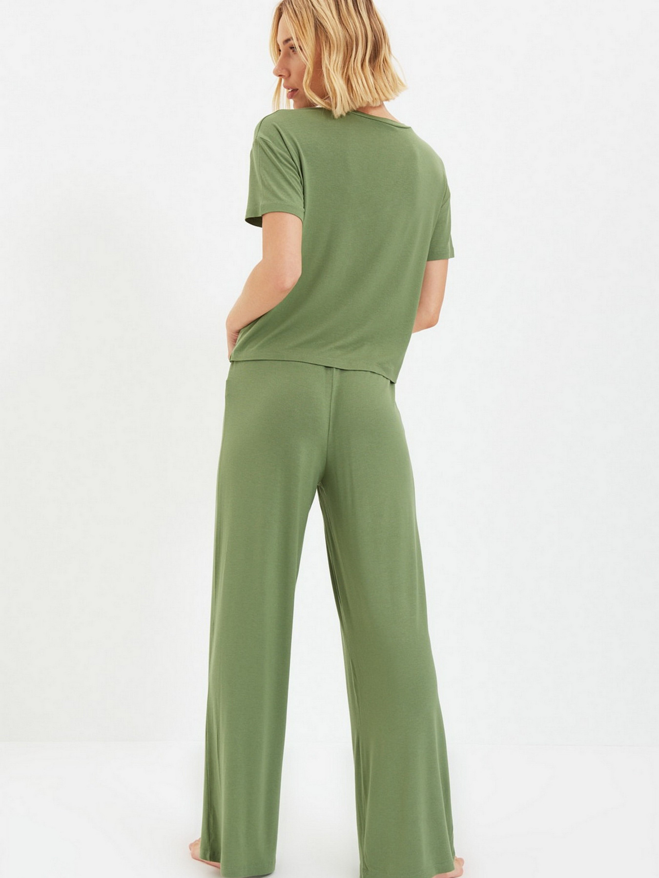 Футболка Trendyol модель THMAW22PT0024/Yesil Фото