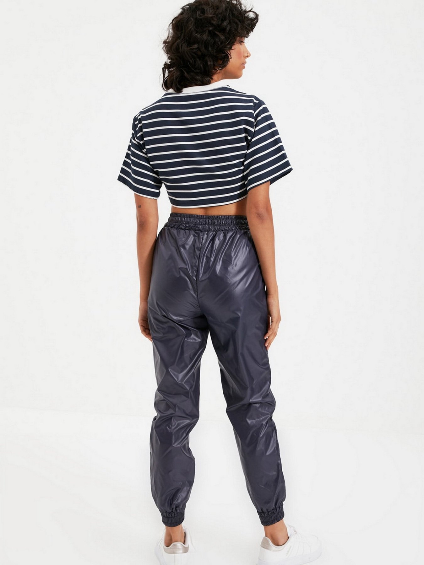 Джогери Trendyol модель TWOAW20EA0100/Lacivert Джогери Trendyol модель TWOAW20EA0100/Lacivert Фото