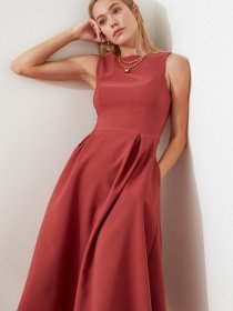 Платья Trendyol модель TWOSS20EL0980/Gul Kurusu Фото