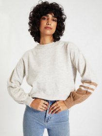 Свитер Trendyol модель TWOAW20KZ0101/Tas Фото