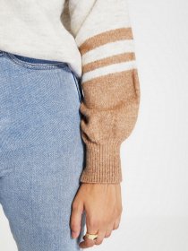 Свитер Trendyol модель TWOAW20KZ0101/Tas Фото