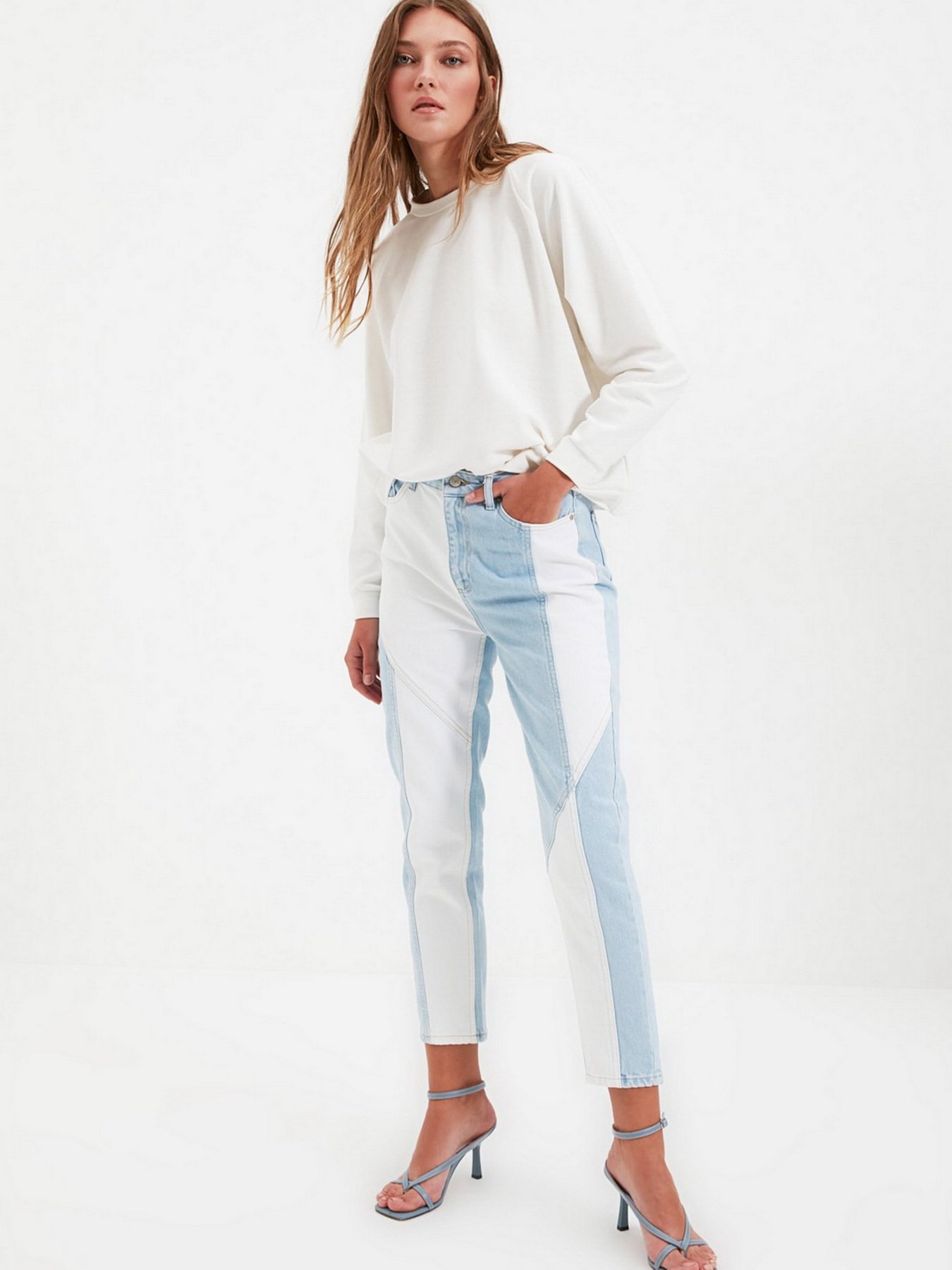 Джемпер Trendyol модель TWOAW20SW0055/Ekru Фото