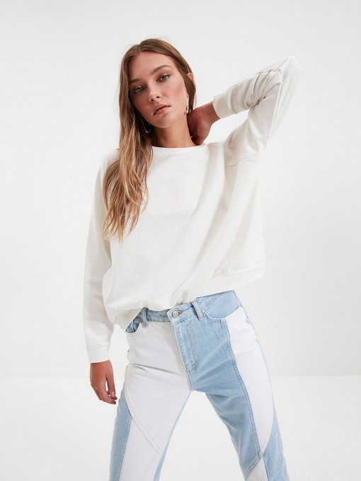 Джемпер Trendyol модель TWOAW20SW0055/Ekru Фото