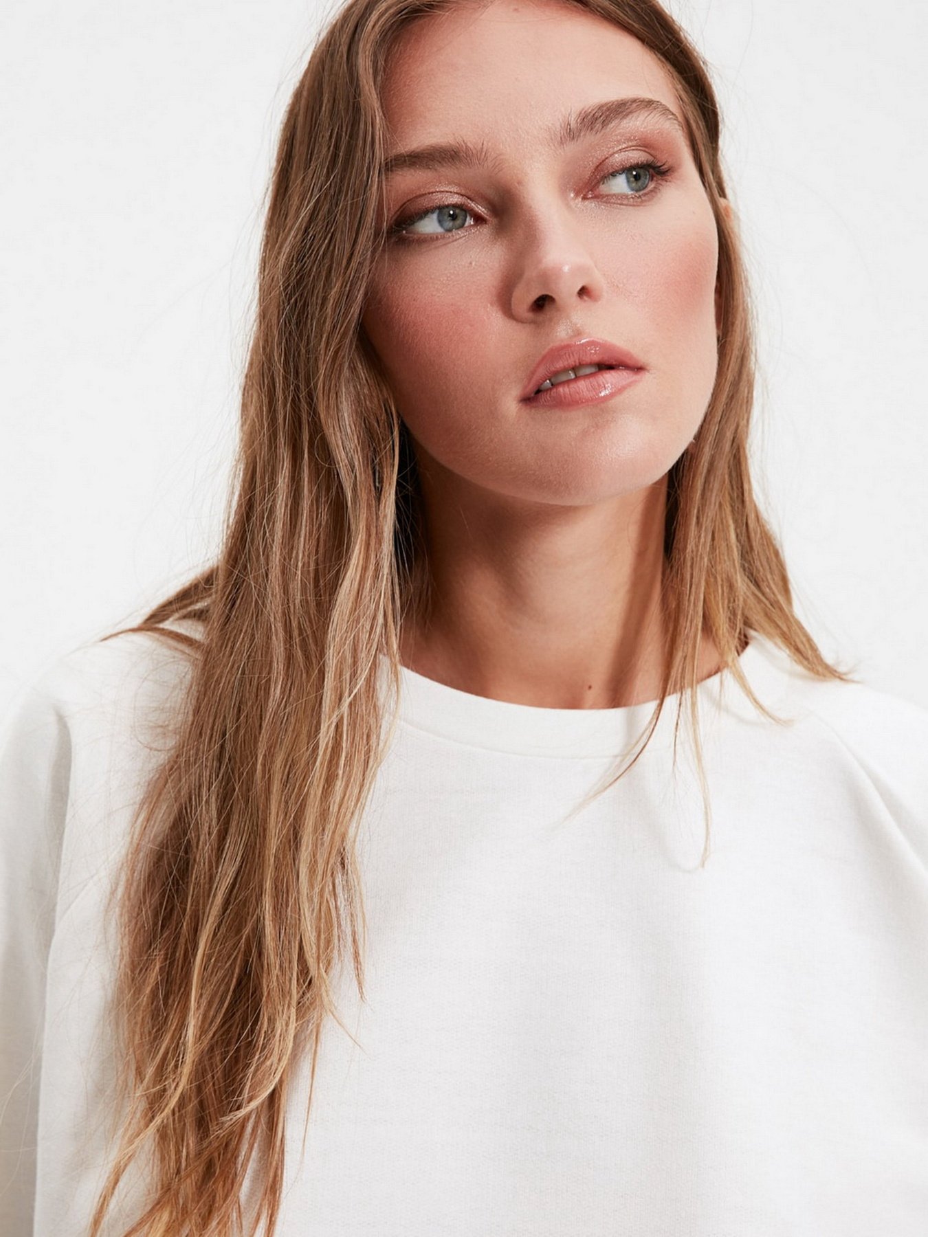 Джемпер Trendyol модель TWOAW20SW0055/Ekru Фото