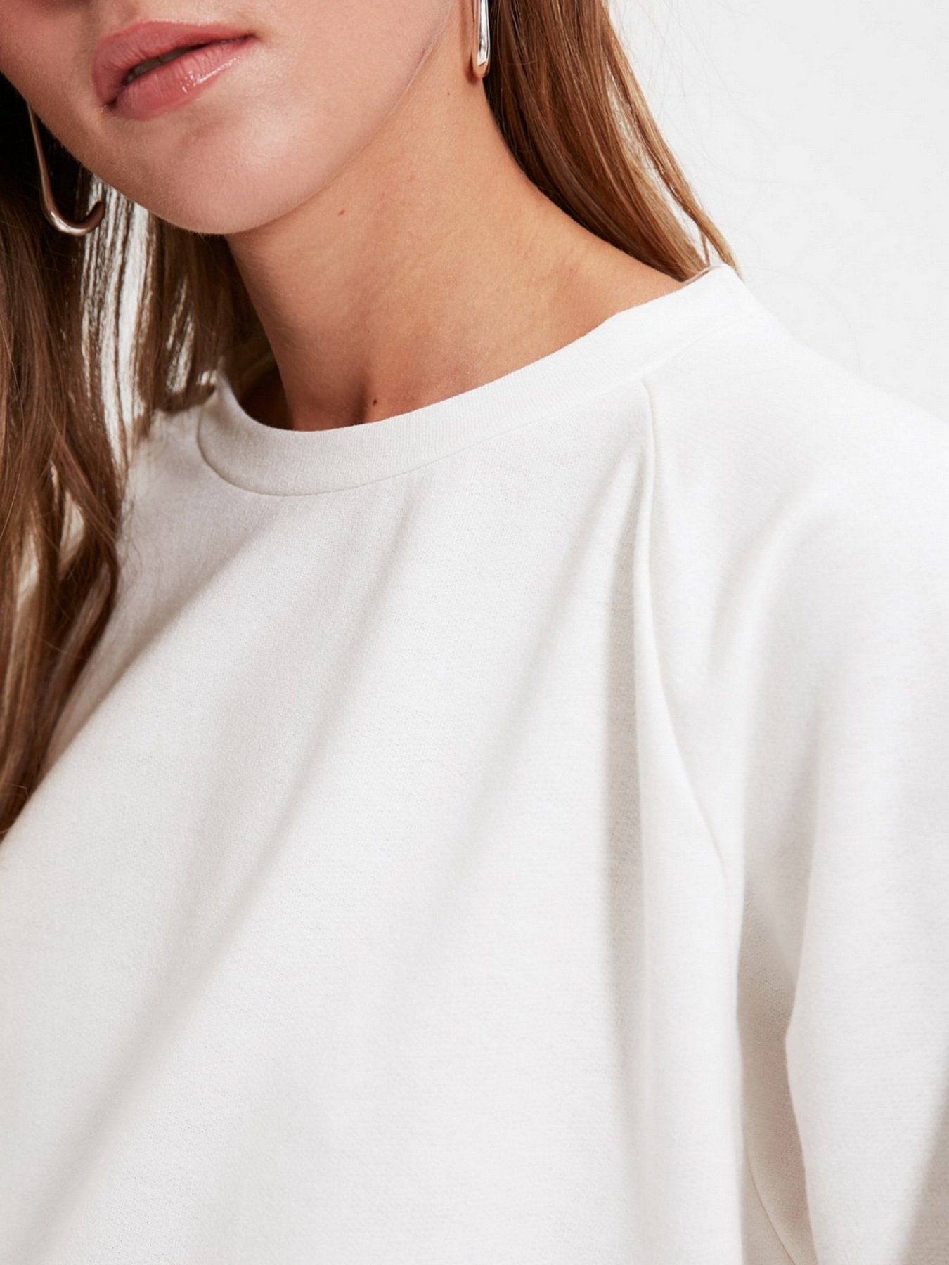 Джемпер Trendyol модель TWOAW20SW0055/Ekru Фото