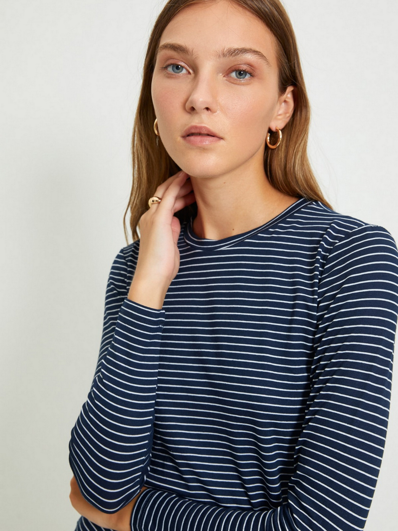 Лонгслив Trendyol модель TWOAW20TS0097/Lacivert Фото