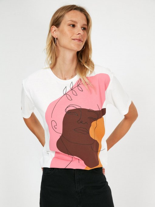 Футболки и поло Trendyol модель TWOSS21TS3937/Ekru Фото