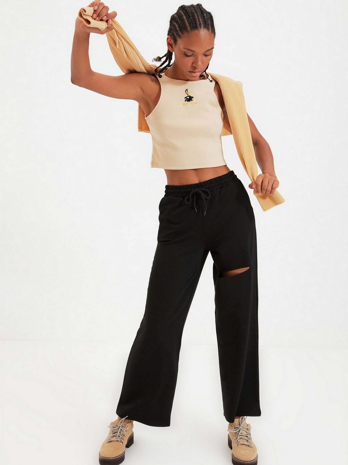 Спортивні штани Trendyol модель TWOAW21EA0116/Siyah Спортивні штани Trendyol модель TWOAW21EA0116/Siyah Фото