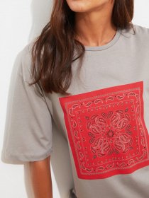 Футболки и поло Trendyol модель TWOSS21TS2680/Gri Фото