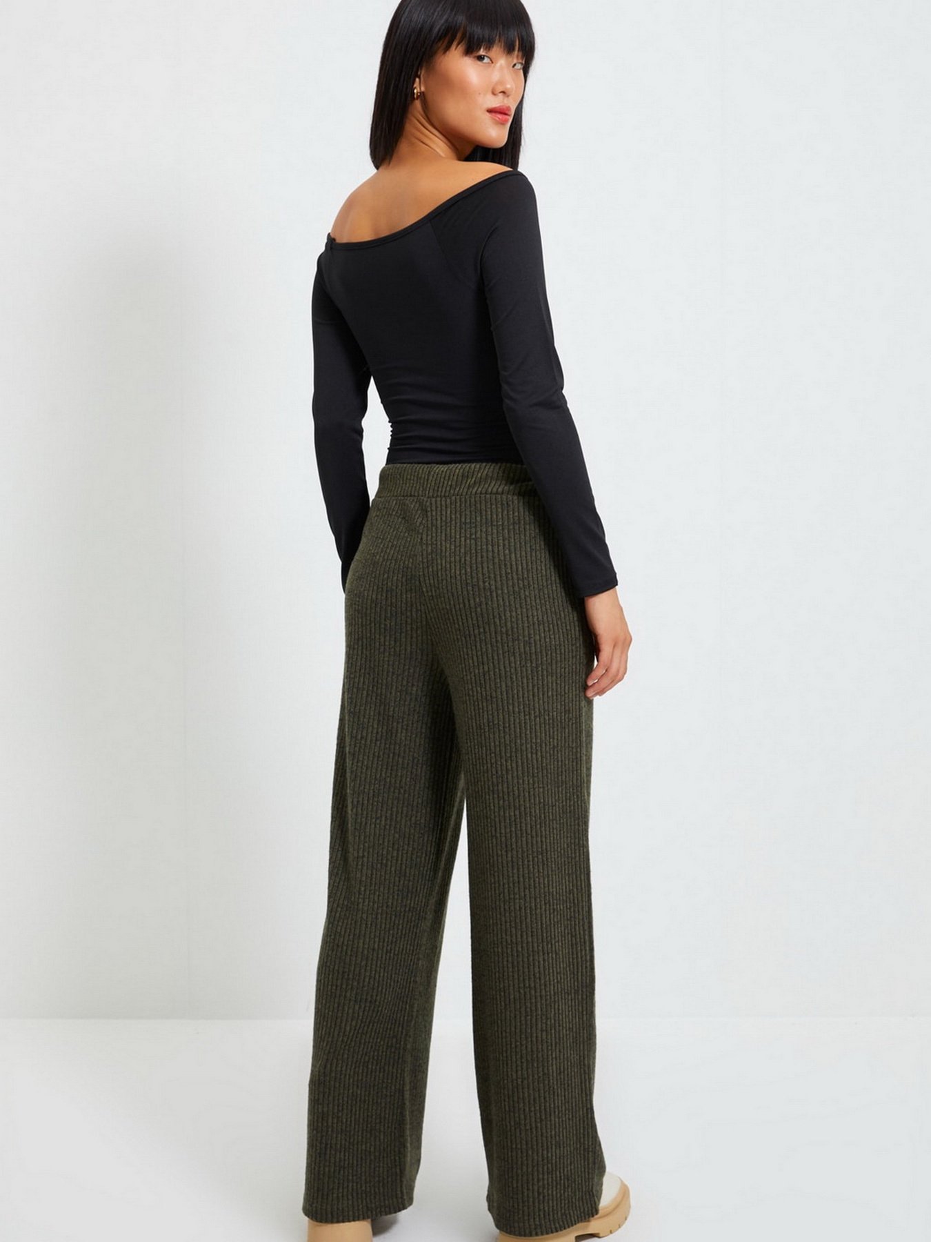 Штани повсякденні Trendyol модель TWOAW21PL0293/Haki Фото