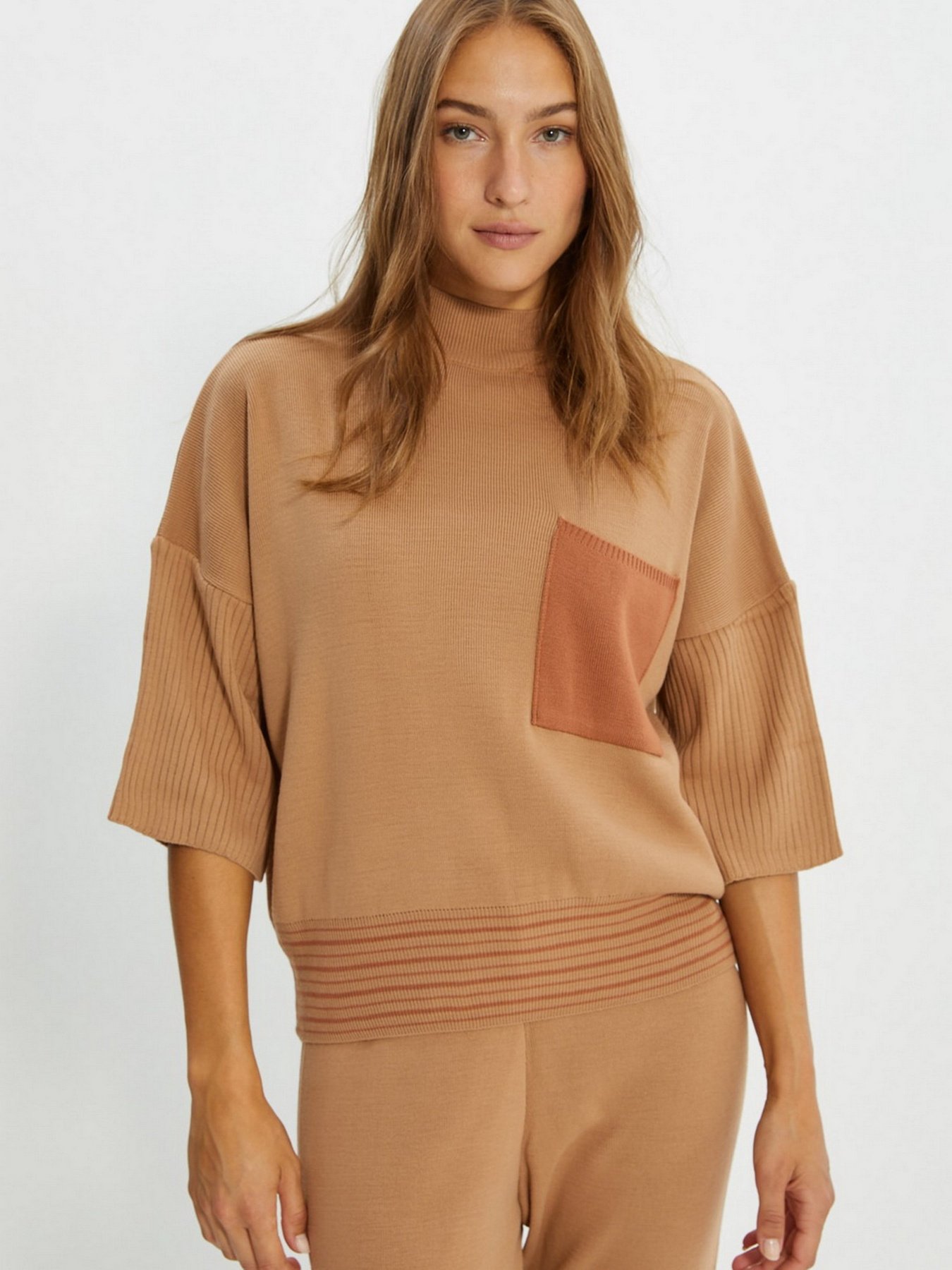 Костюм Trendyol модель TWOAW22AU0001/Camel Фото