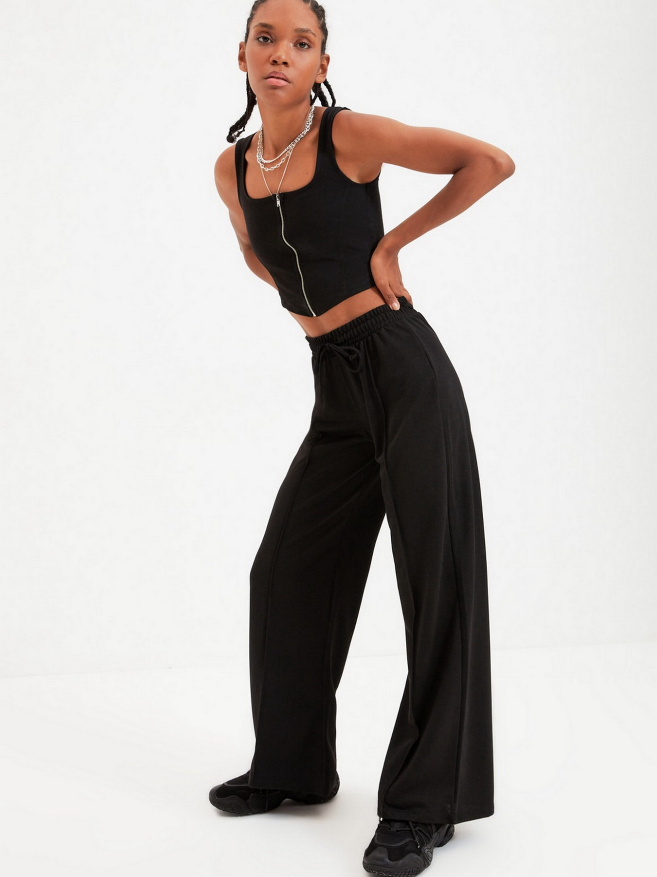 Костюм Trendyol модель TWOAW22AU0086/Siyah Фото