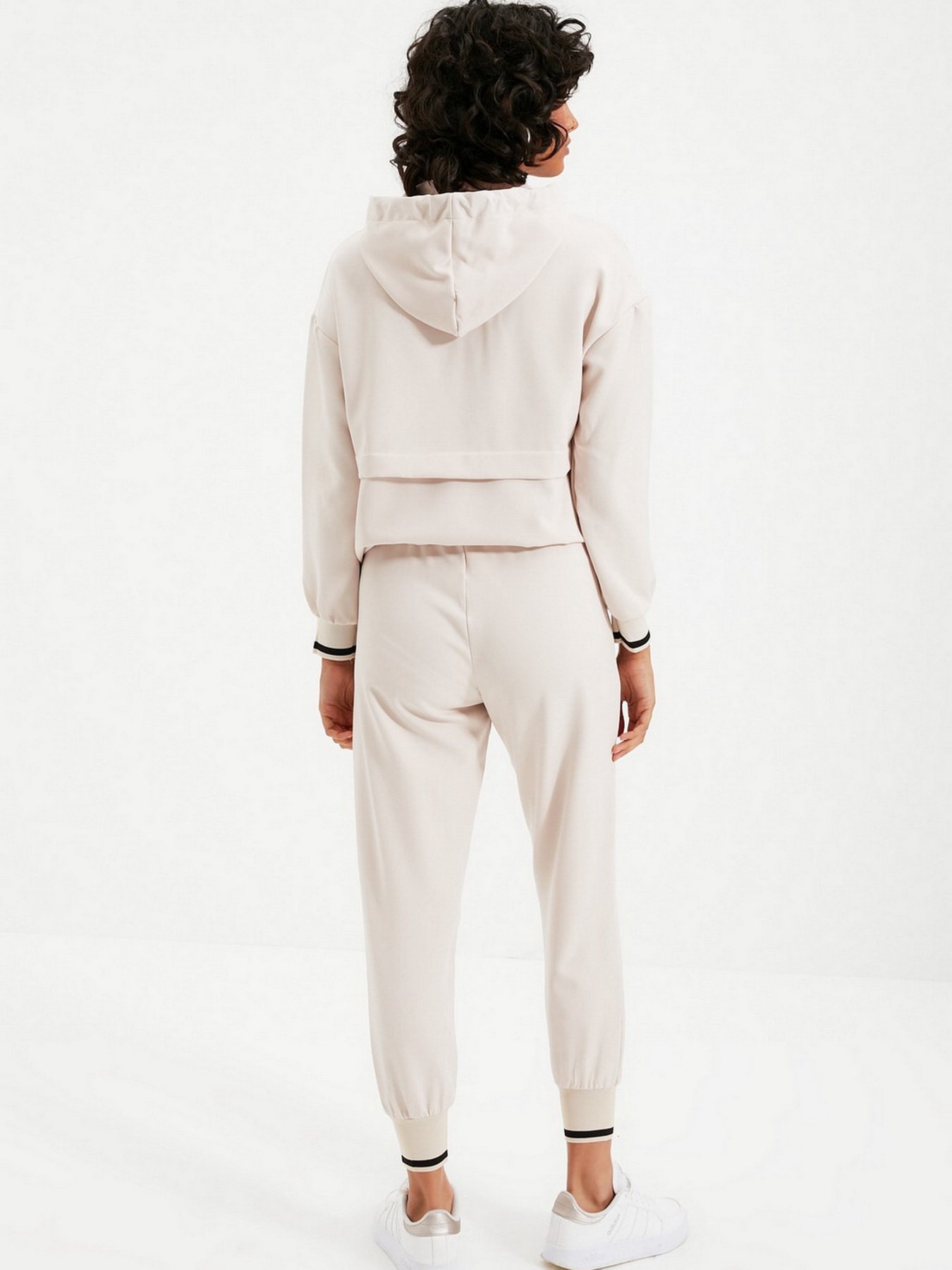 Костюм Trendyol модель TWOAW22AU0111/Bej Фото