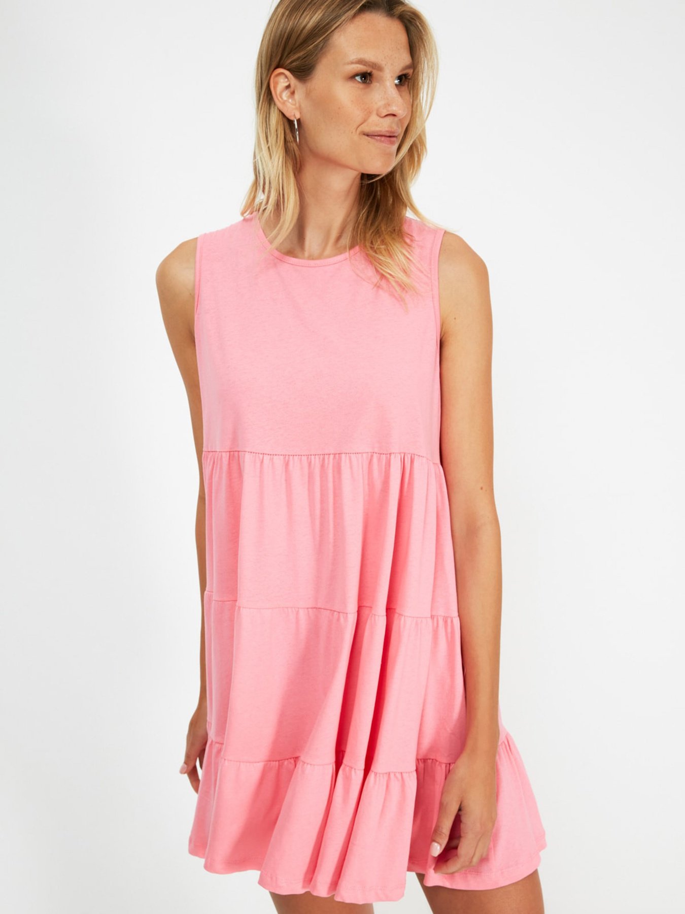 Платье мини Trendyol модель TWOSS21EL4360/Pembe Фото