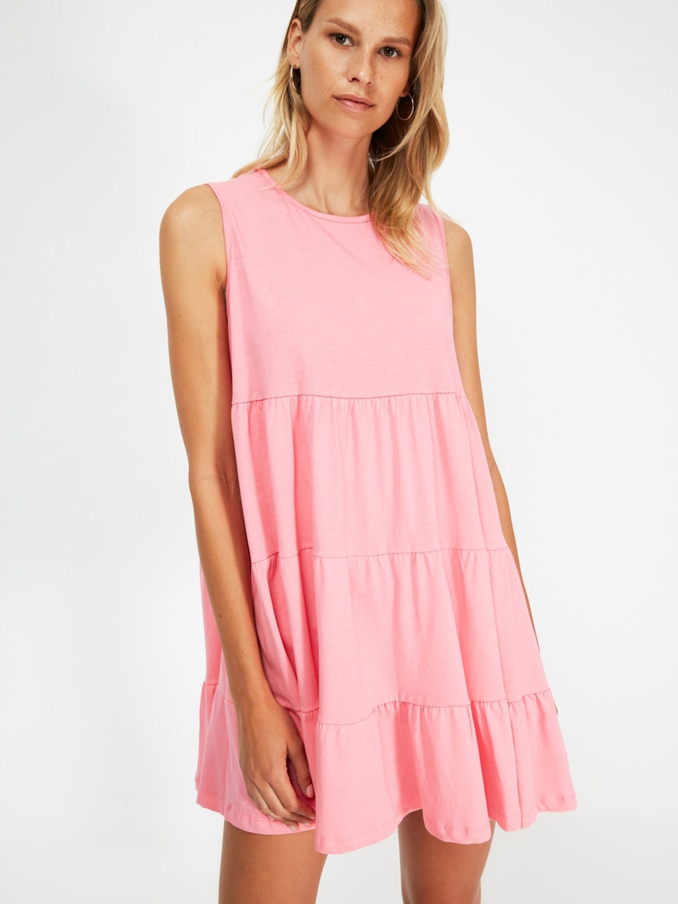 Платья Trendyol модель TWOSS21EL4360/Pembe Фото