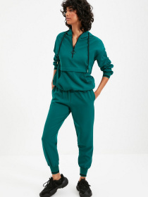 Костюмы Trendyol модель TWOAW22AU0111/Yesil Костюмы Trendyol модель TWOAW22AU0111/Yesil Фото