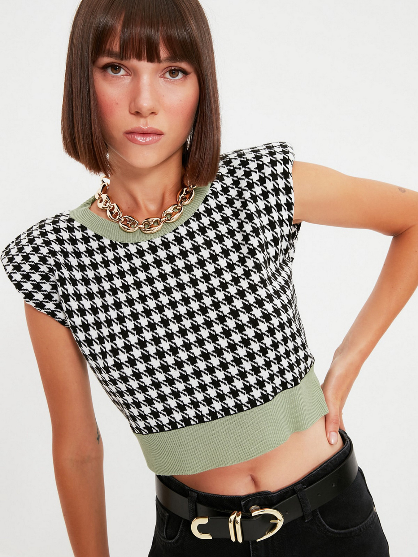 Жилет Trendyol модель TWOAW22BZ0038/Siyah Фото