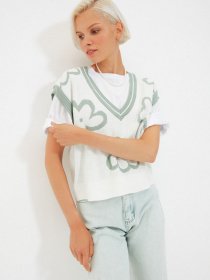 Жилет Trendyol модель TWOAW22BZ0077/Ekru Фото