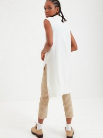 Жилет Trendyol модель TWOAW22BZ0079/Ekru Фото