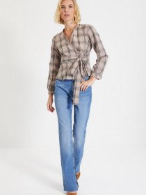 Блуза Trendyol модель TWOAW22BZ0098/Cok Renkli Фото