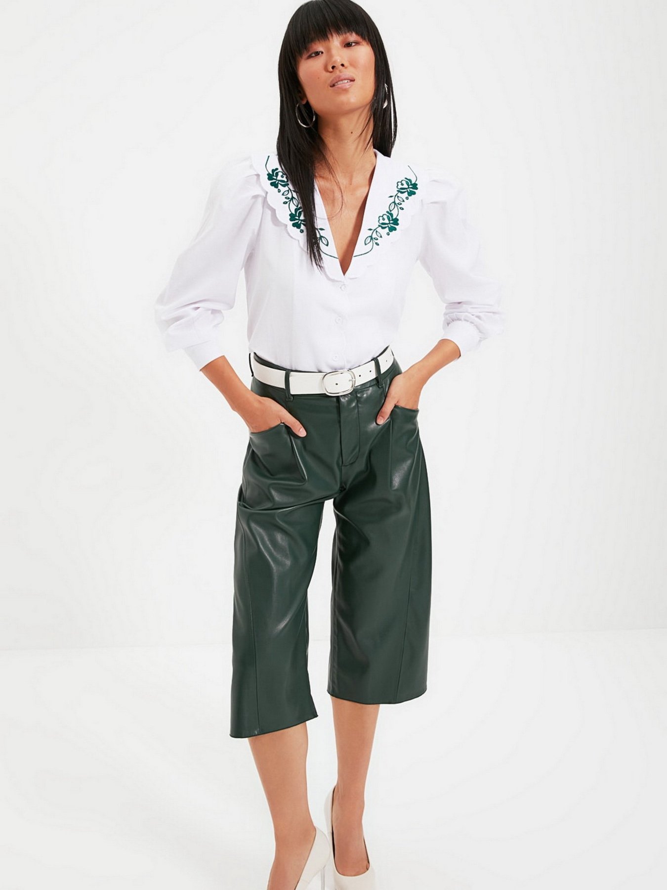 Блуза Trendyol модель TWOAW22BZ0100/Beyaz Фото