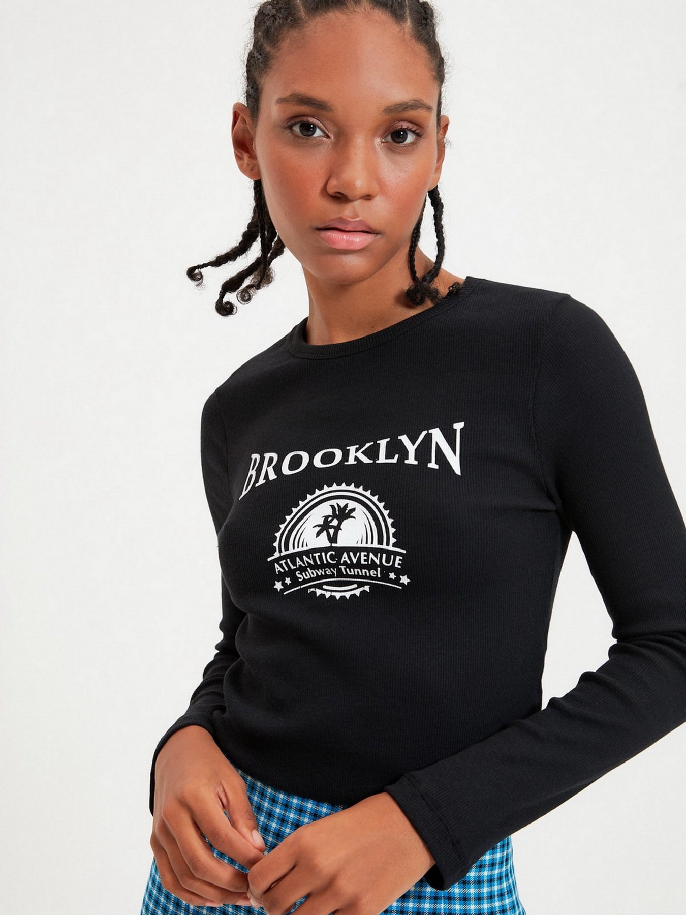 Лонгслив Trendyol модель TWOAW22BZ0117/Siyah Фото