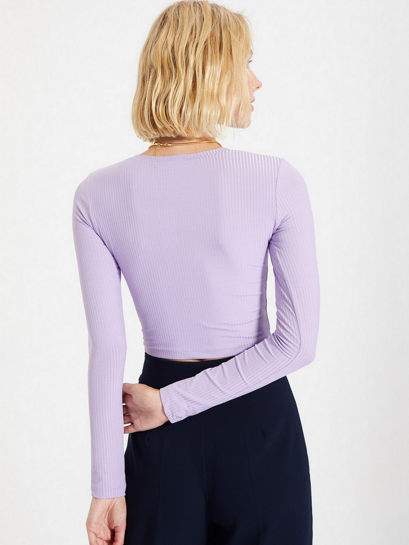 Лонгслів Trendyol модель TWOAW22BZ0121/Lila Фото
