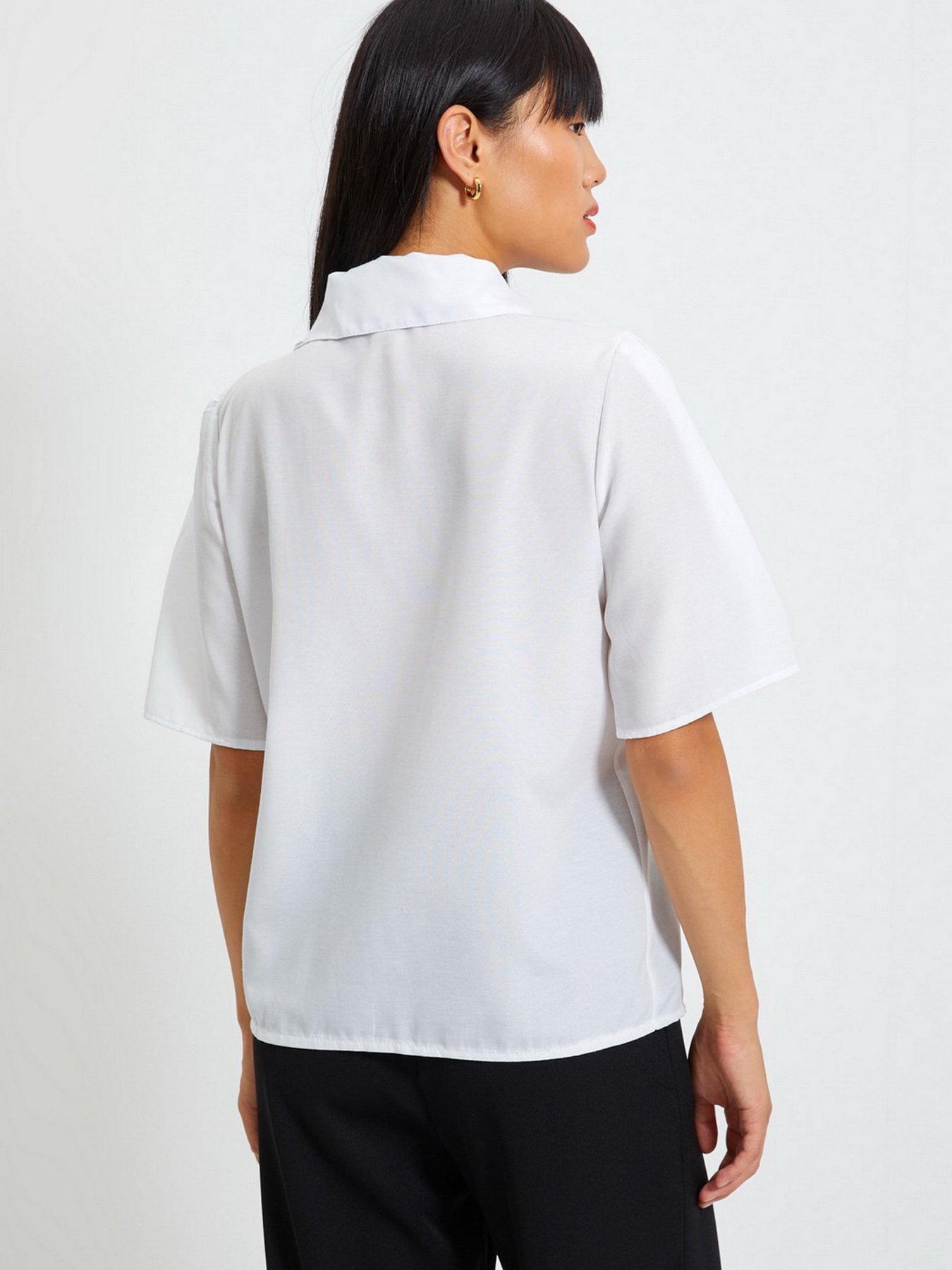 Блуза Trendyol модель TWOAW22BZ0169/Beyaz Фото