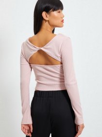 Лонгслів Trendyol модель TWOAW22BZ0217/Gul Kurusu Фото