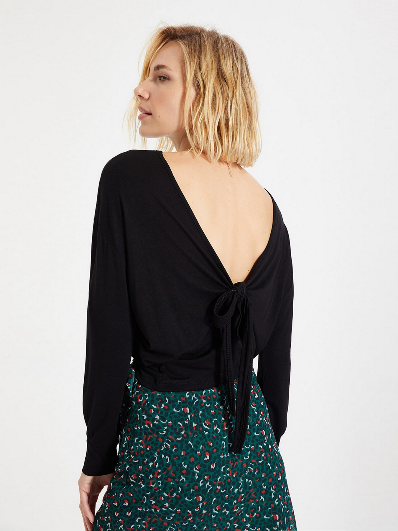 Блуза Trendyol модель TWOAW22BZ0240/Siyah Фото