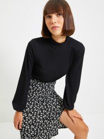 Блуза Trendyol модель TWOAW22BZ0260/Siyah Фото