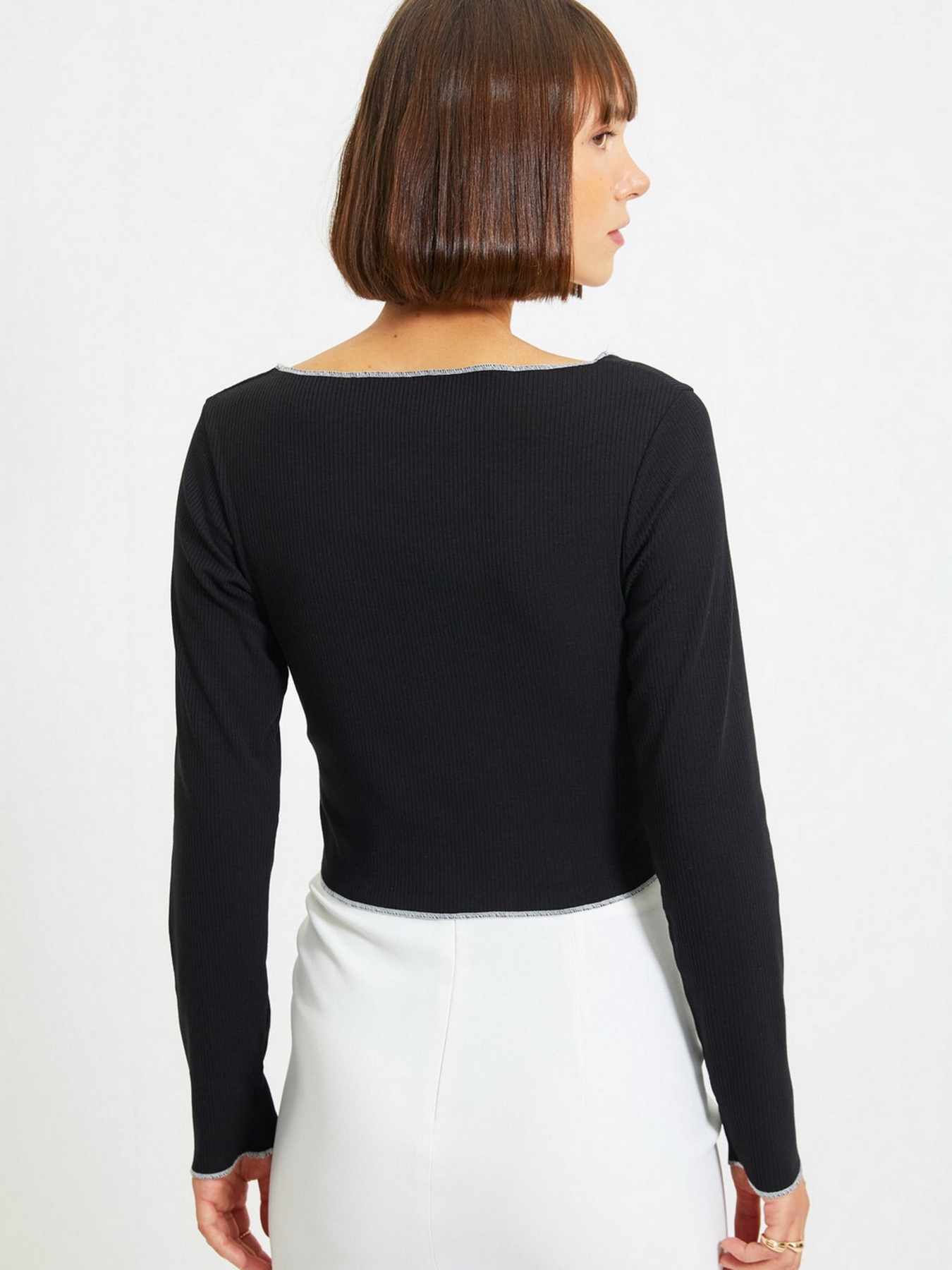 Лонгслив Trendyol модель TWOAW22BZ0279/Siyah Фото