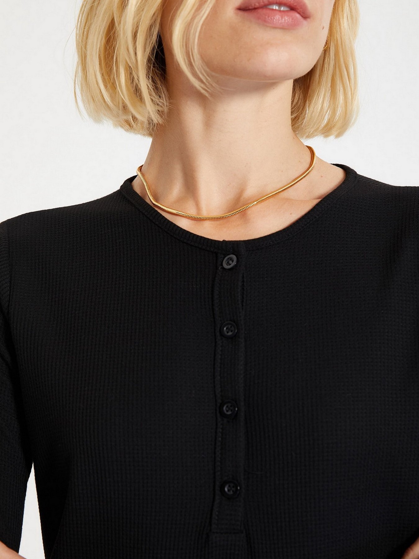 Лонгслив Trendyol модель TWOAW22BZ0283/Siyah Фото