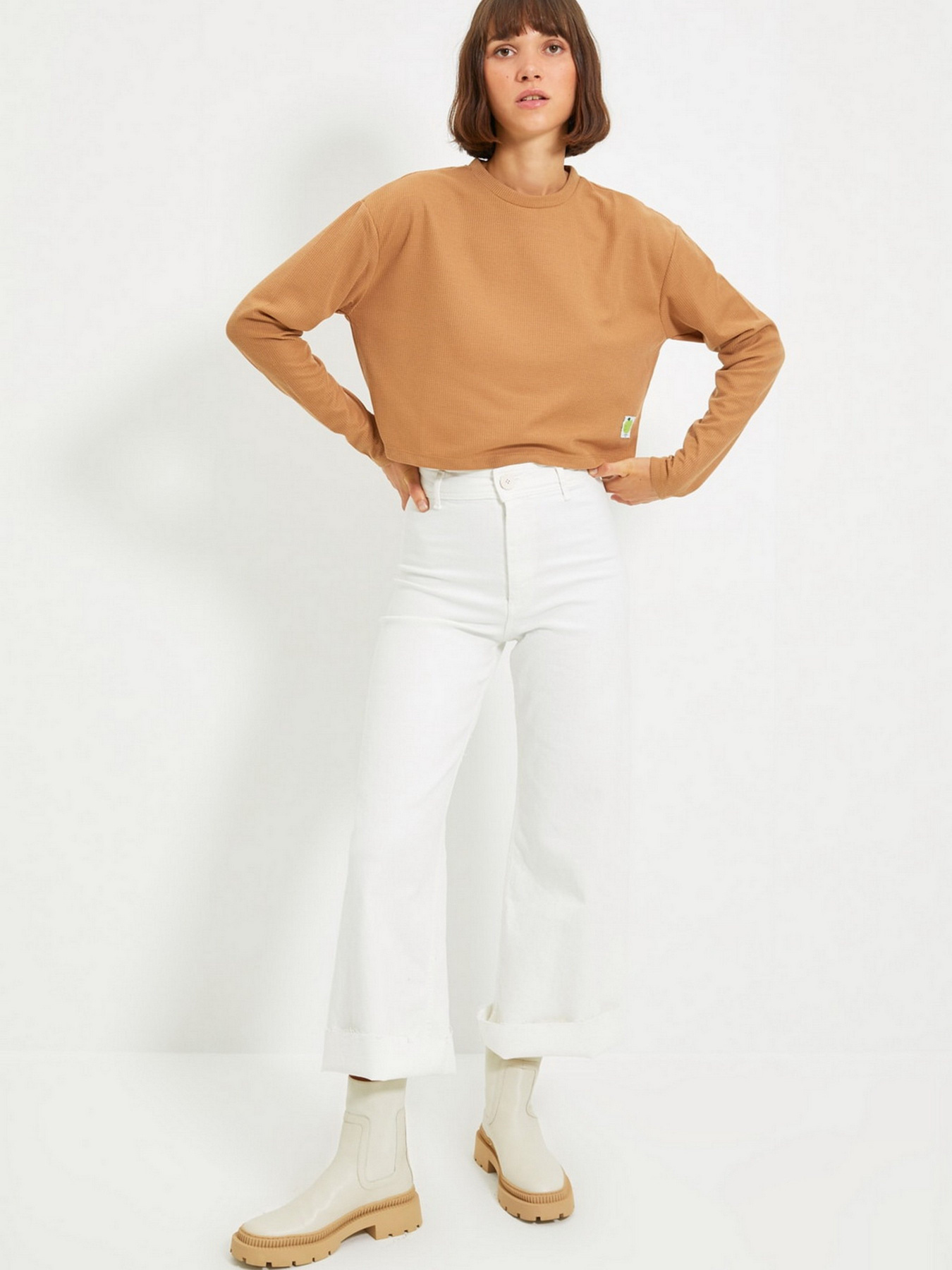 Лонгслів Trendyol модель TWOAW22BZ0284/Camel Фото