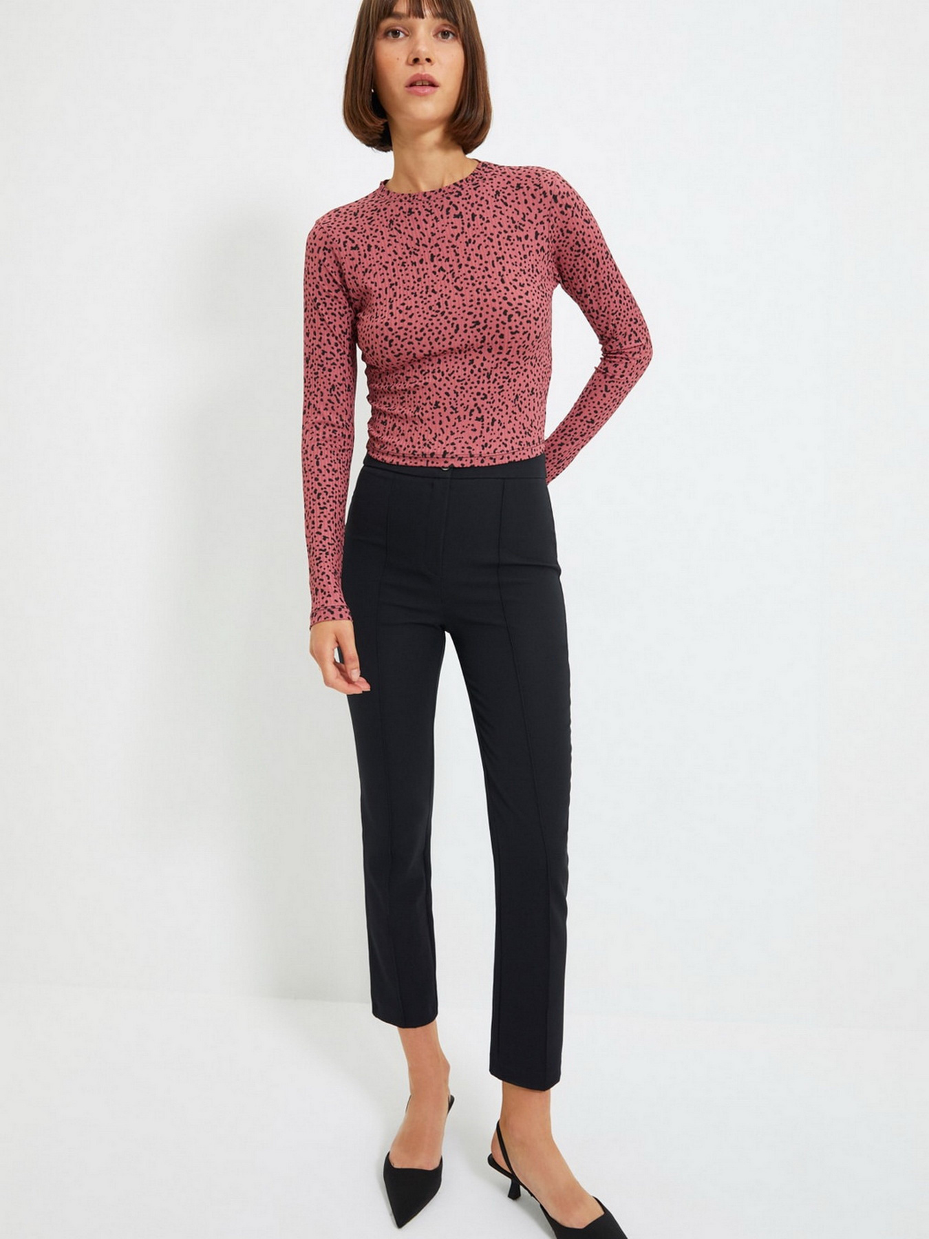 Лонгслив Trendyol модель TWOAW22BZ0505/Murdum Фото