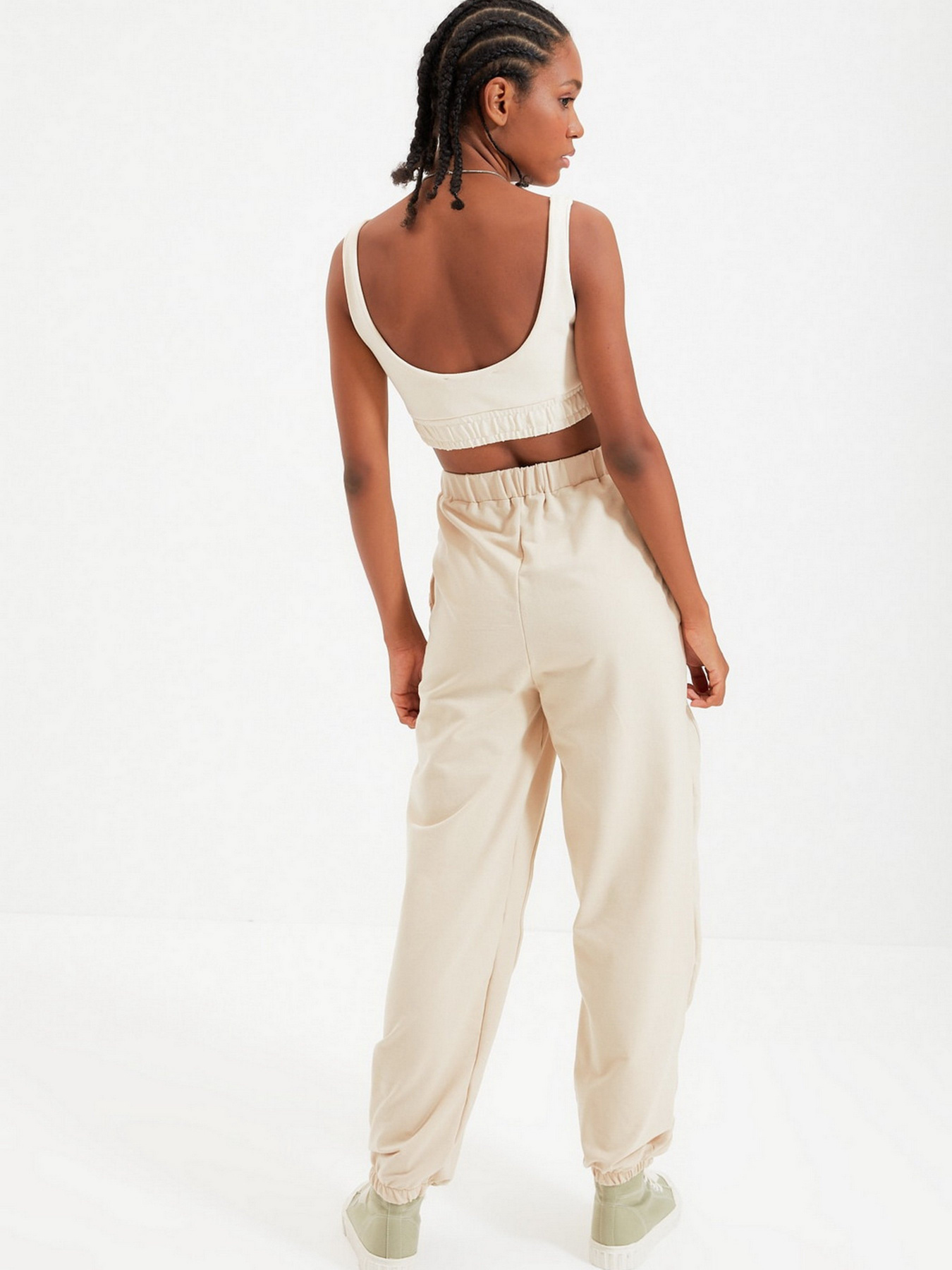 Спортивні штани Trendyol модель TWOAW22EA0044/Bej Фото