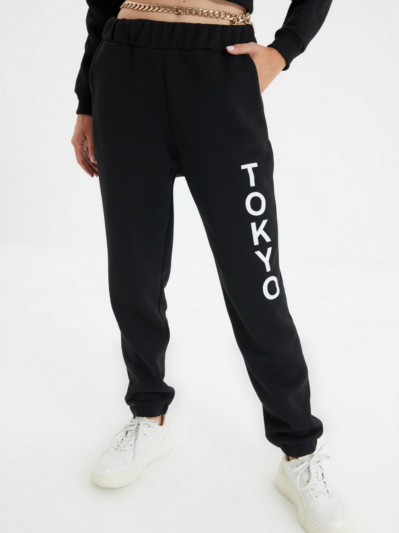 Штаны спортивные Trendyol модель TWOAW22EA0181/Siyah Фото