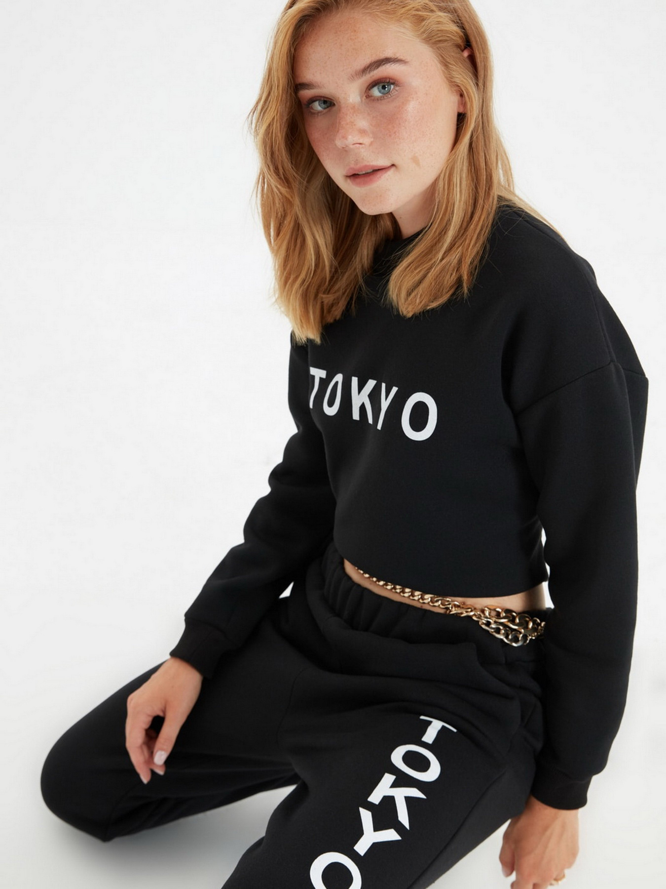 Штаны спортивные Trendyol модель TWOAW22EA0181/Siyah Фото