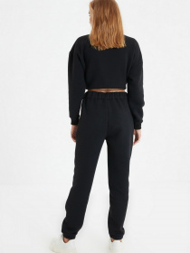 Штаны спортивные Trendyol модель TWOAW22EA0181/Siyah Фото