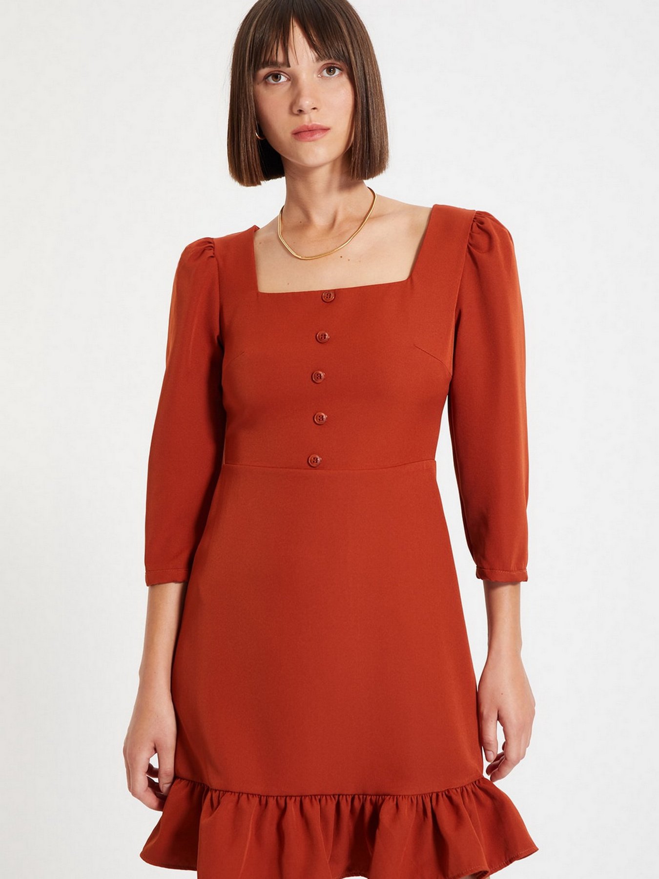 Платье мини Trendyol модель TWOAW22EL0049/Kahverengi Фото