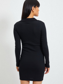 Платье мини Trendyol модель TWOAW22EL0078/Siyah Фото