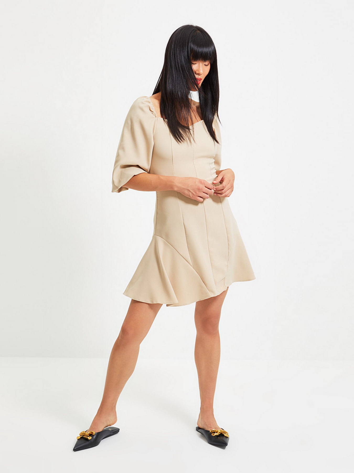 Платье мини Trendyol модель TWOAW22EL0082/Tas Фото