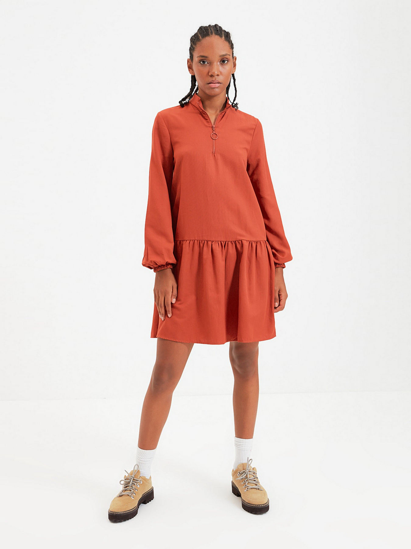 Платье мини Trendyol модель TWOAW22EL0180/Kiremit Фото