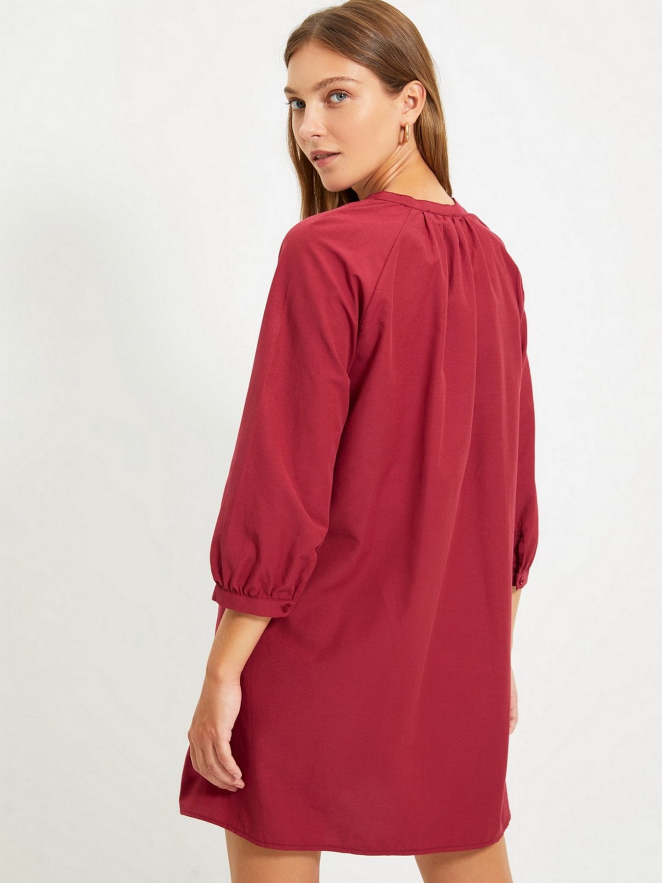 Платье мини Trendyol модель TWOAW22EL0217/Bordo Фото