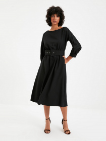 Сукня міді Trendyol модель TWOAW22EL0318/Siyah Фото